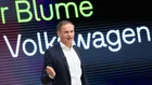 Работи ли стратегията на Блуме за VW? Инвеститорите губят търпение за отговора