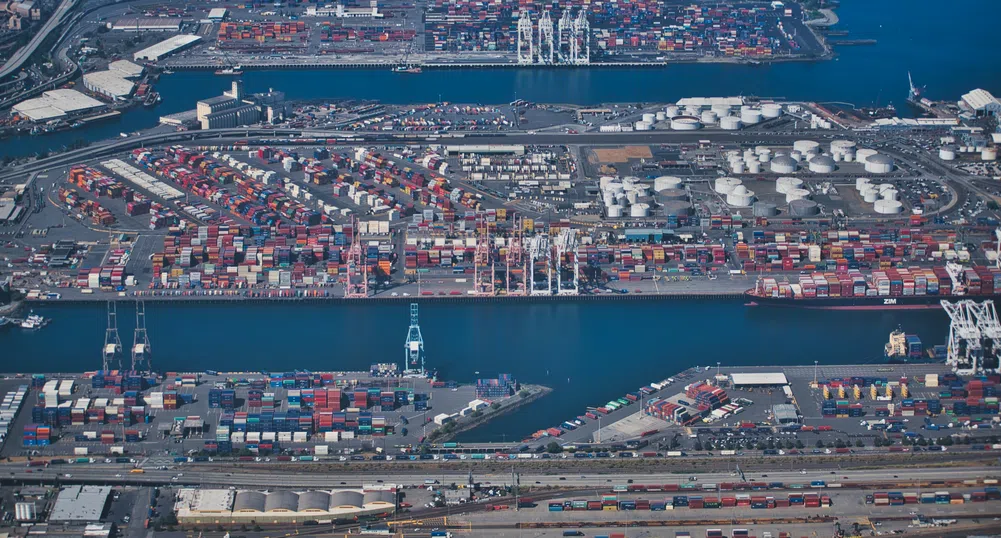 Тарифната политика на Белия дом задръства европейските пристанища