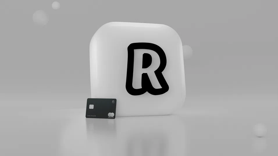 Защо пътят на Revolut към превръщането в британска банка се бави толкова?