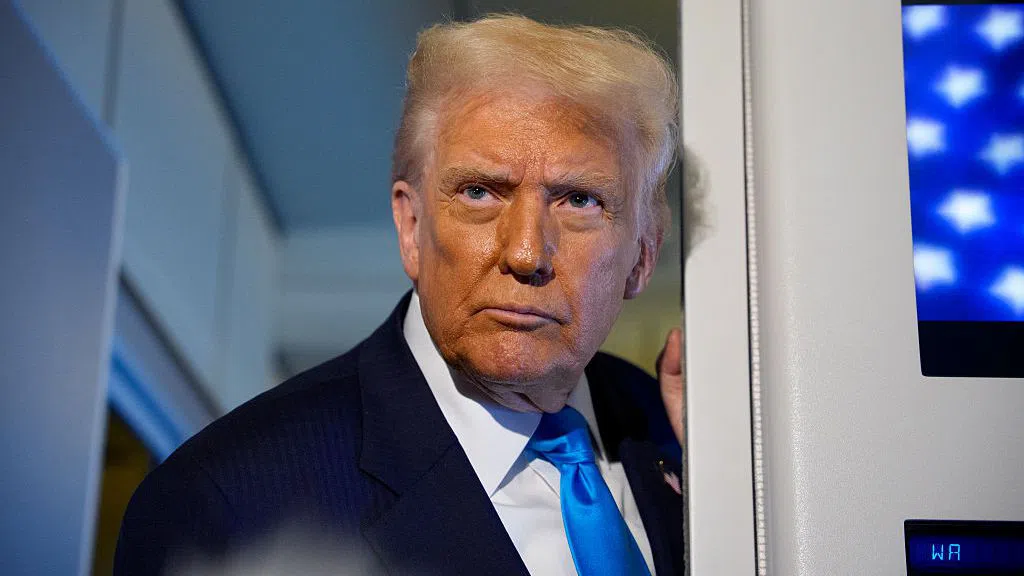 Тръмп: Венецуелският президент Николас Мадуро е заловен и изведен от страната