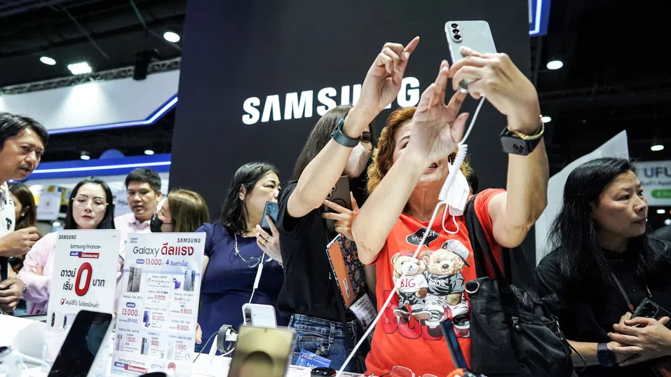 Нетната печалба на Samsung скача благодарение на възстановяването на бизнеса с чипове