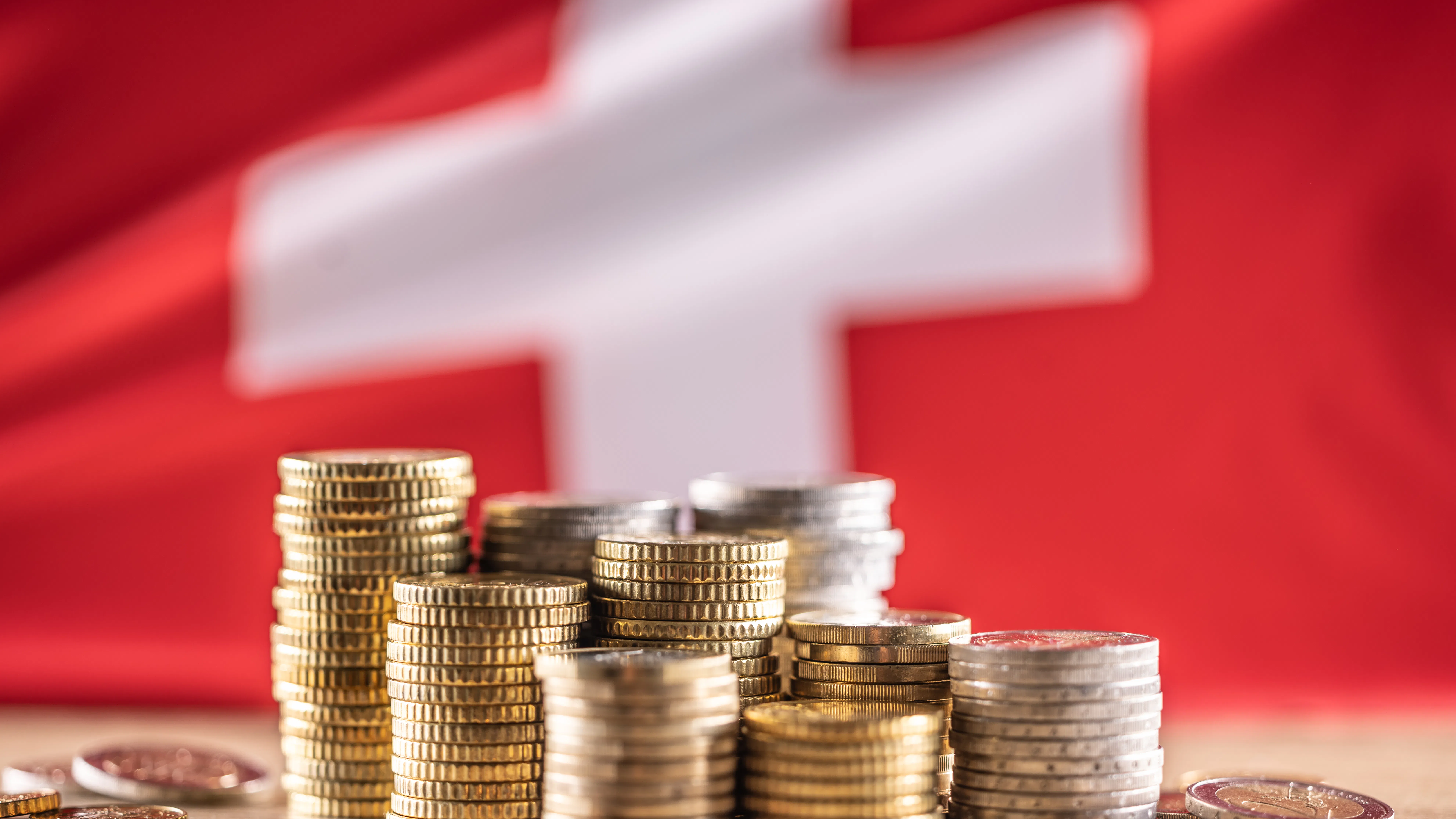 Швейцария каза „не“ на данъка за свръхбогатите в референдум, който разкри световната пропаст между „обложи ги“ и „привлечи ги“