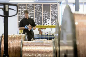 16-годишен връх за медта: AI и проблемните доставки тласкат цените към нови рекорди