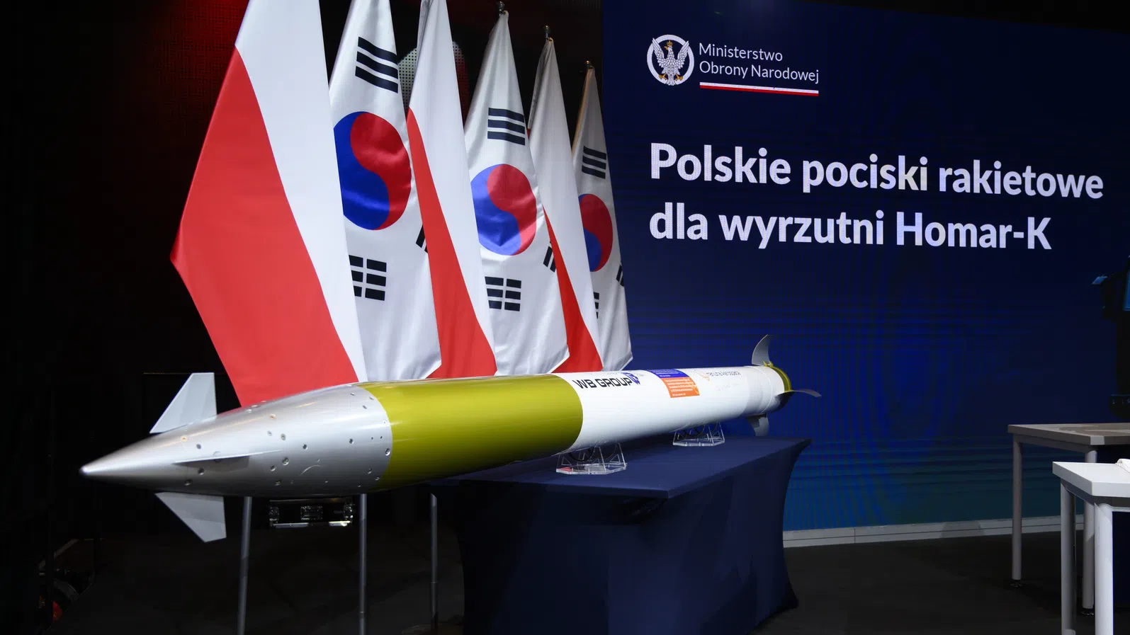 Полша се въоръжава с ракети от Южна Корея за 3,3 млрд. евро