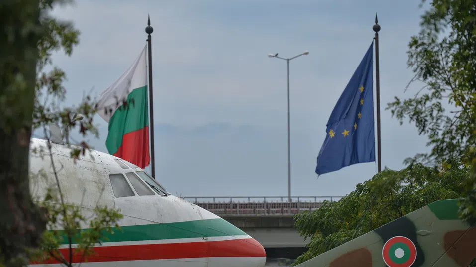 Официално: България е член на Шенген – по въздух и вода