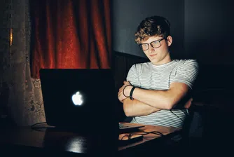 Законът за онлайн безопасност води до 5 млн. дневни проверки на възраст за порносайтове