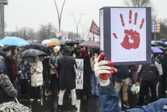 В четвъртък хиляди млади хора тръгват от Белград към Нови Сад – двудневен протестен марш от близо 90 километра, който ще завърши с голямо събиране в събота