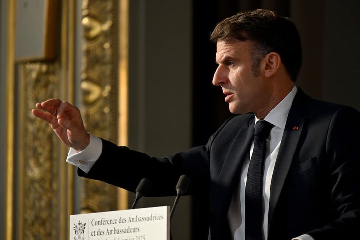 Emmanuel Macron s’exprime sur le retrait de l’armée française en Afrique dans un discours direct