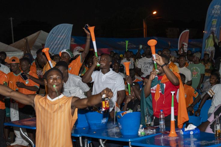 Yango à Youpougon BAE : une fan zone ouverte pour vivre le football autrement