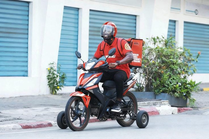Interdiction des motocyclistes à Abidjan : la décision officiellement suspendue
