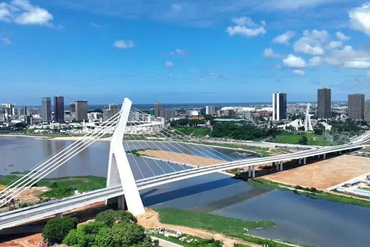 Les 5 ponts d’Abidjan : histoire et évolution des ouvrages qui relient la capitale économique