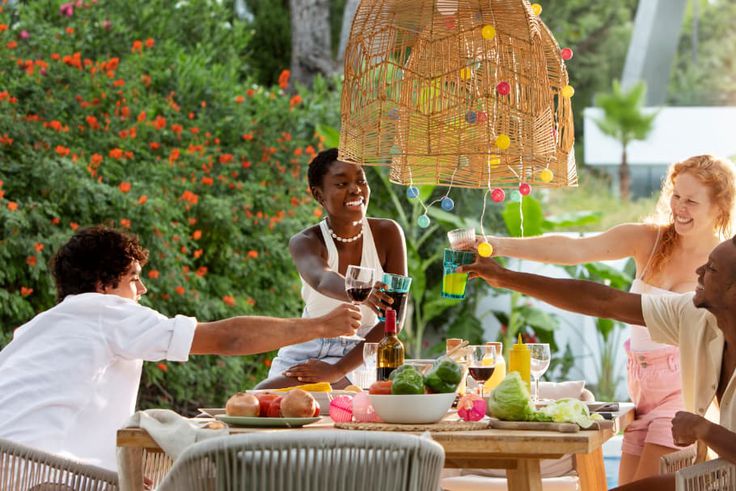 C’est déjà les fêtes de fin d’année ! Voici des idées d’activités à faire pour profiter au max de vos fêtes