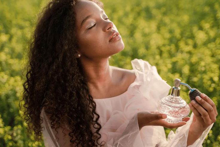 5 astuces incontournables pour les femmes qui veulent sentir bon toute la journée