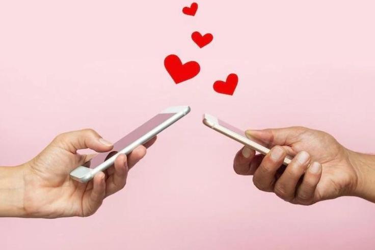 Couples à distance : 5 idées pour une Saint-Valentin inoubliable malgré les kilomètres