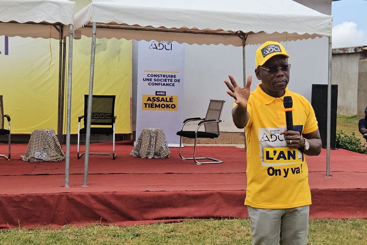 Assalé Tiemoko annonce sa candidature à l’élection présidentielle de 2025 en Côte d’Ivoire