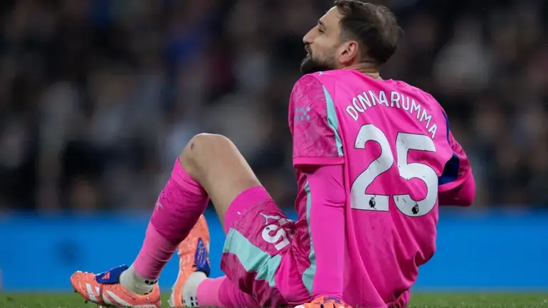 Leeds United boss Daniel Farke accused Manchester City goalkeeper Gianluigi Donnarumma of feigning injury during their Premier League game
