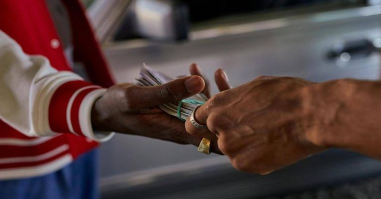 6 effective ways to get your money back from your friend without ruining the friendship