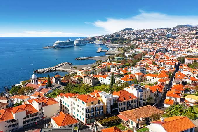 Best Places to Visit in Funchal: Your Must-Read Guide