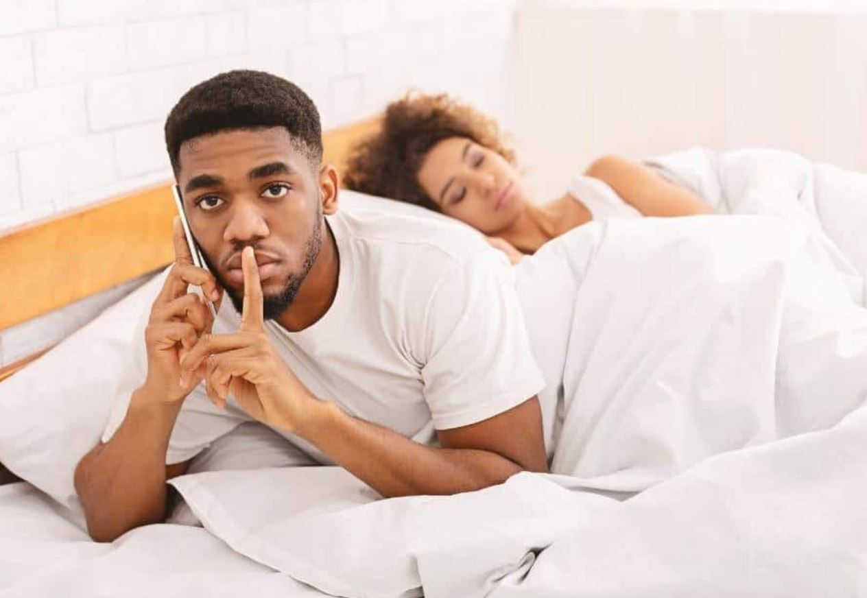 Here are 6 types of men who date married women