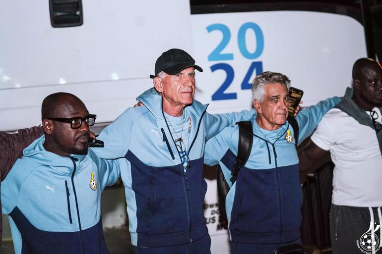 Black Stars arrive in the USA | Photo via GFA