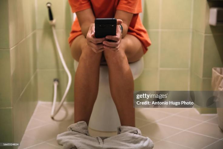 How using your phone on the toilet can cause rectal prolapse