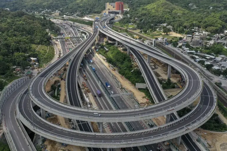 The 4.8km Lung Shan Tunnel is the longest road tunnel in Hong Kong. Photo: Martin Chan