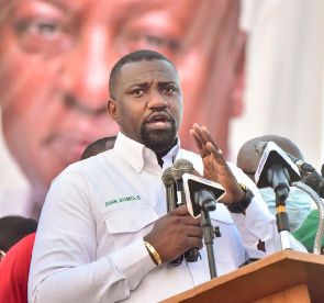 John Dumelo gives ‘food-sharing’ Maa Lydia a ‘showdown’ in Ayawaso West Wuogon