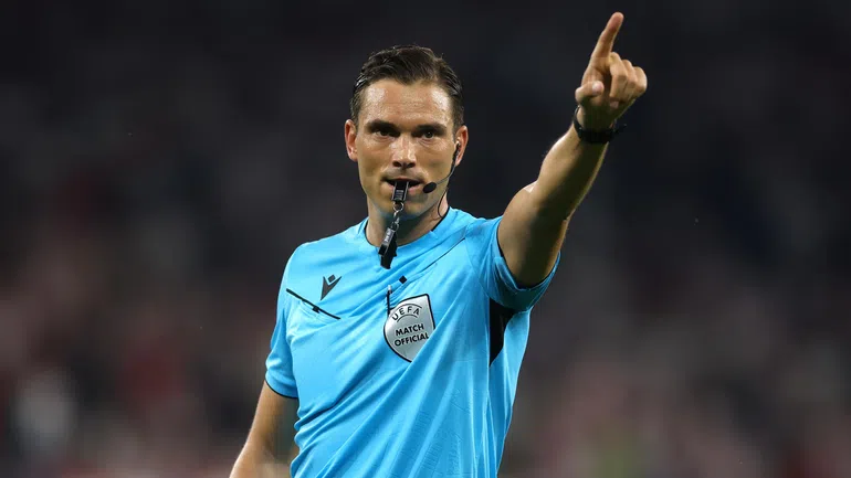 Sandro Schärer during the UEFA EURO 2024 group stage match between Georgia and Portugal
Getty Images