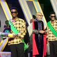 Otumfuo Osei Tutu honours Kofi Kinaata with prestigious Youth in Entertainment Award