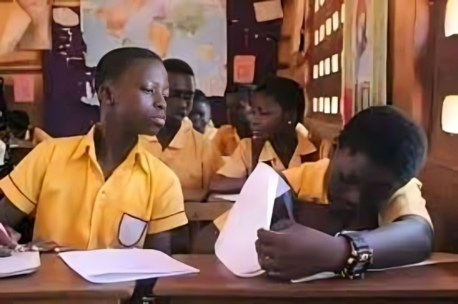 9 surefire ways to pass BECE without cheating or chasing \'apor\'