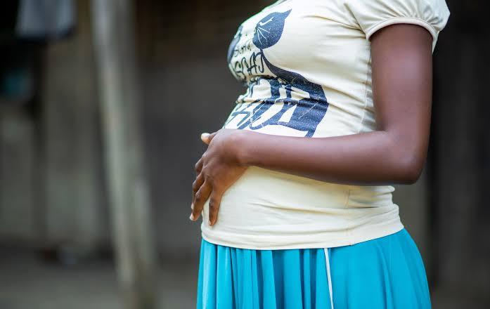 An image of a pregnant woman for illutration purposes for this story. Image via arhr.org.gh