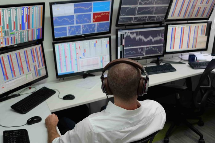 How to pass a prop trading challenge in 30 days