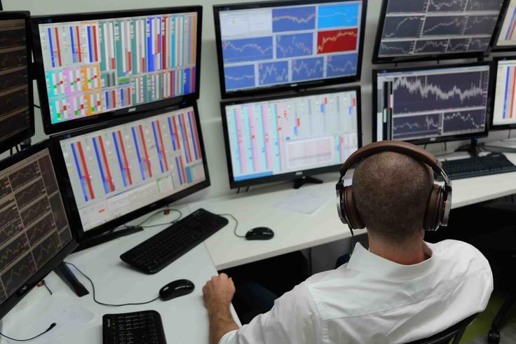 How to pass a prop trading challenge in 30 days