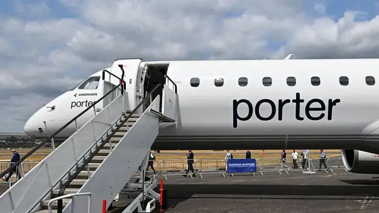 Flight cancelled, passengers stranded after child refuses to wear seatbelt