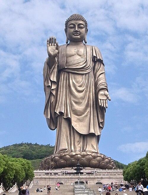 Grand Buddha of Lingshan | Photo via Wikipedia