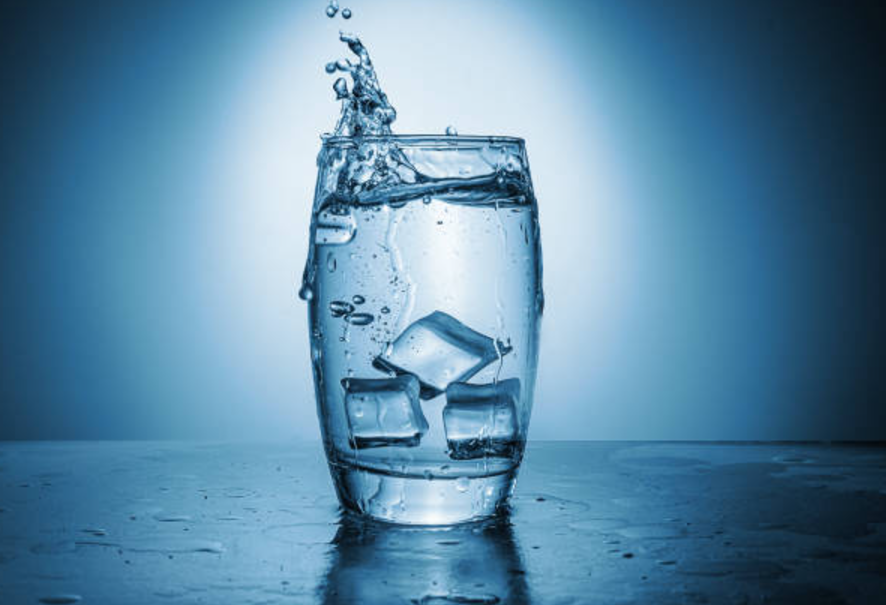 Here are 6 possible reasons why your tooth aches after drinking chilled water