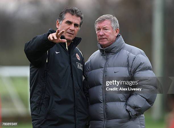 Carlos Queiroz, during the Manchester United training session held at the Carrington Training Complex on November 26, 2007 in Manchester, England. (Photo by Alex Livesey/Getty Images)