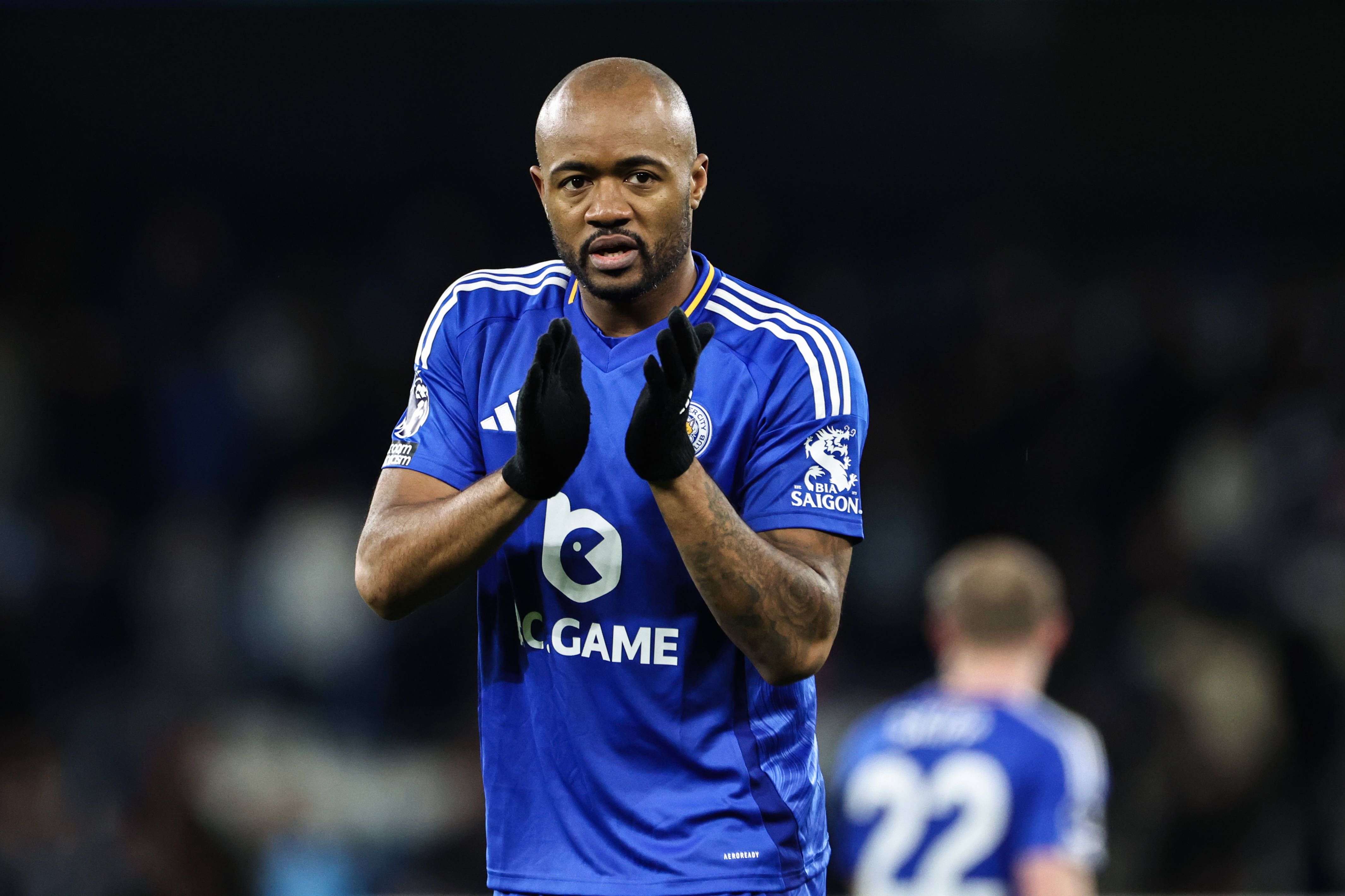 Jordan Ayew scores wonder goal directly from corner kick for Leicester (Video)
