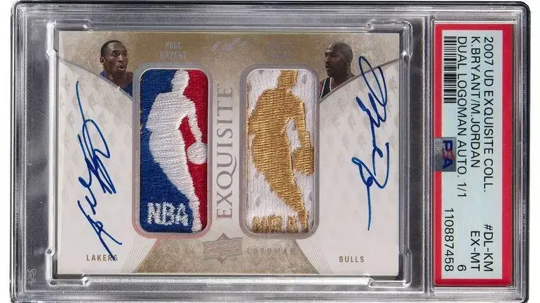Heritage Auctions/HA.com
Image caption,
The card features the signatures of both Michael Jordan and Kobe Bryant.