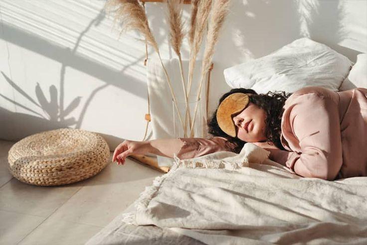 5 things to do when you constantly wake up between 12-3 AM