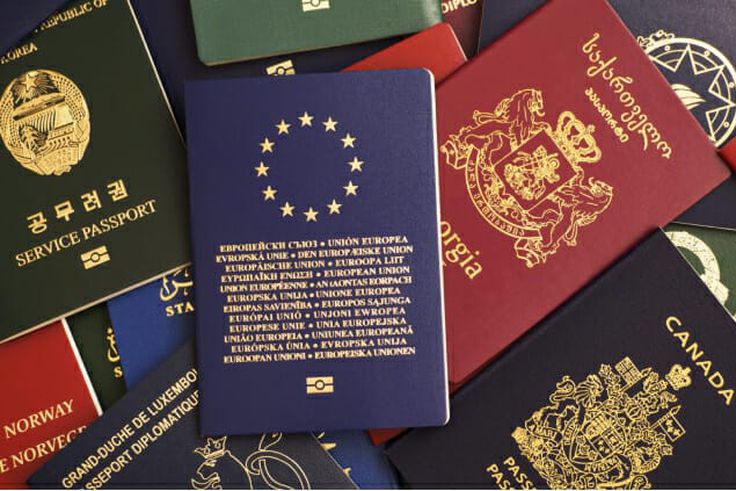 Top 10 most powerful passports in the world in 2025