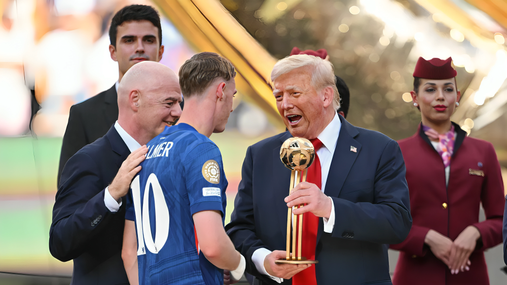 Donald Trump booed at Club World Cup final as Chelsea beat PSG 3-0 [Video]
