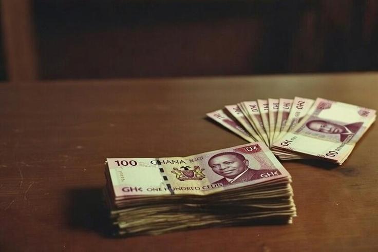Lady allegedly steals GH¢16,000 two hours after starting job, sets conditions before refund