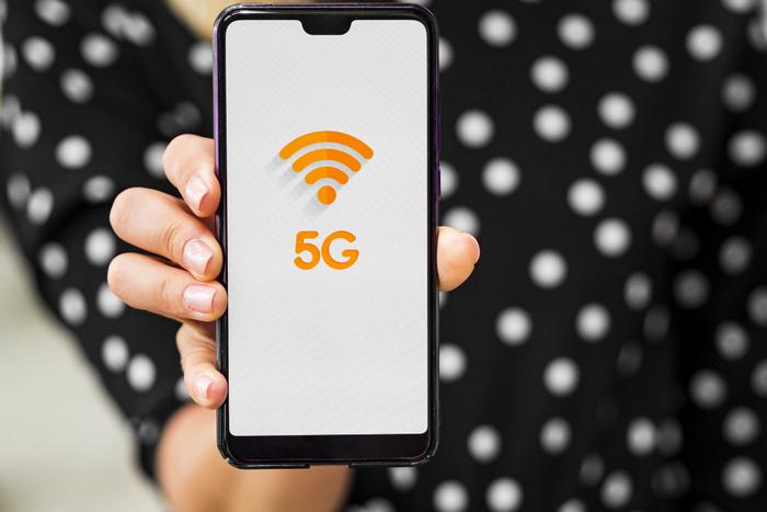 5 simple steps to instantly boost your phone’s internet speed