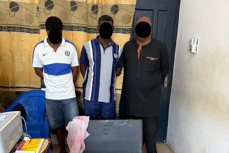 Police officers reject GH¢200k bribe, arrest bishop and accomplice over fake currency