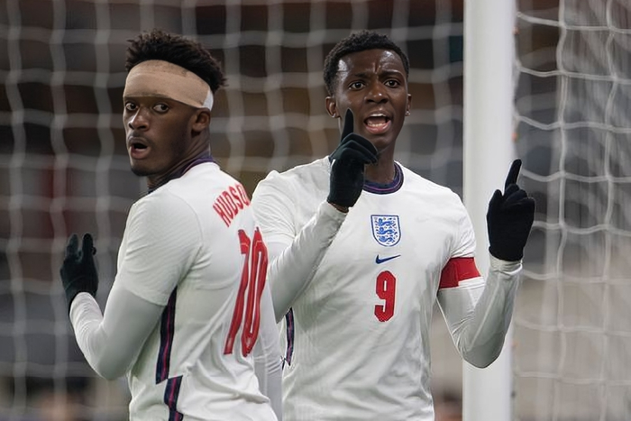 Callum Hudson-Odoi and Eddie Nketiah