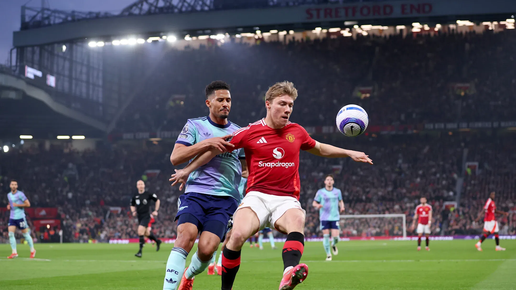 Premier League Preview: Manchester United vs Arsenal - H2H, lineups & prediction