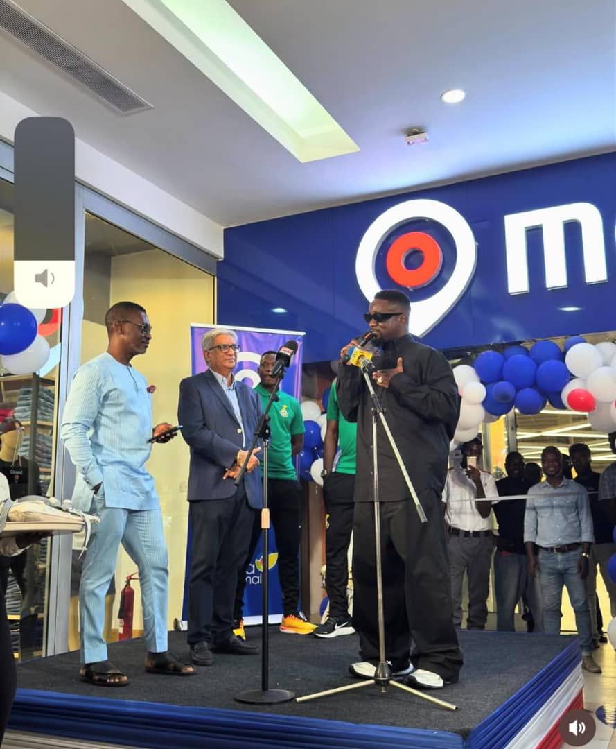 Melcom opens its doors at Accra Mall with special appearance by Sarkodie