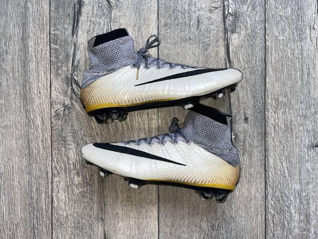 Cristiano Ronaldo's 'Rare Gold' Nike Mercurial Superfly IV