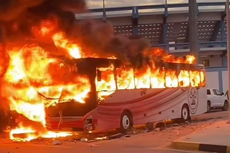 9 Dead including police officer in Libyan derby chaos with team bus set on fire